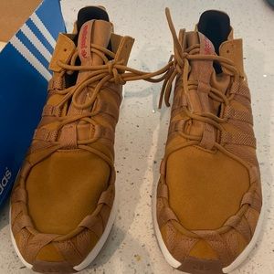 Adidas male snickers